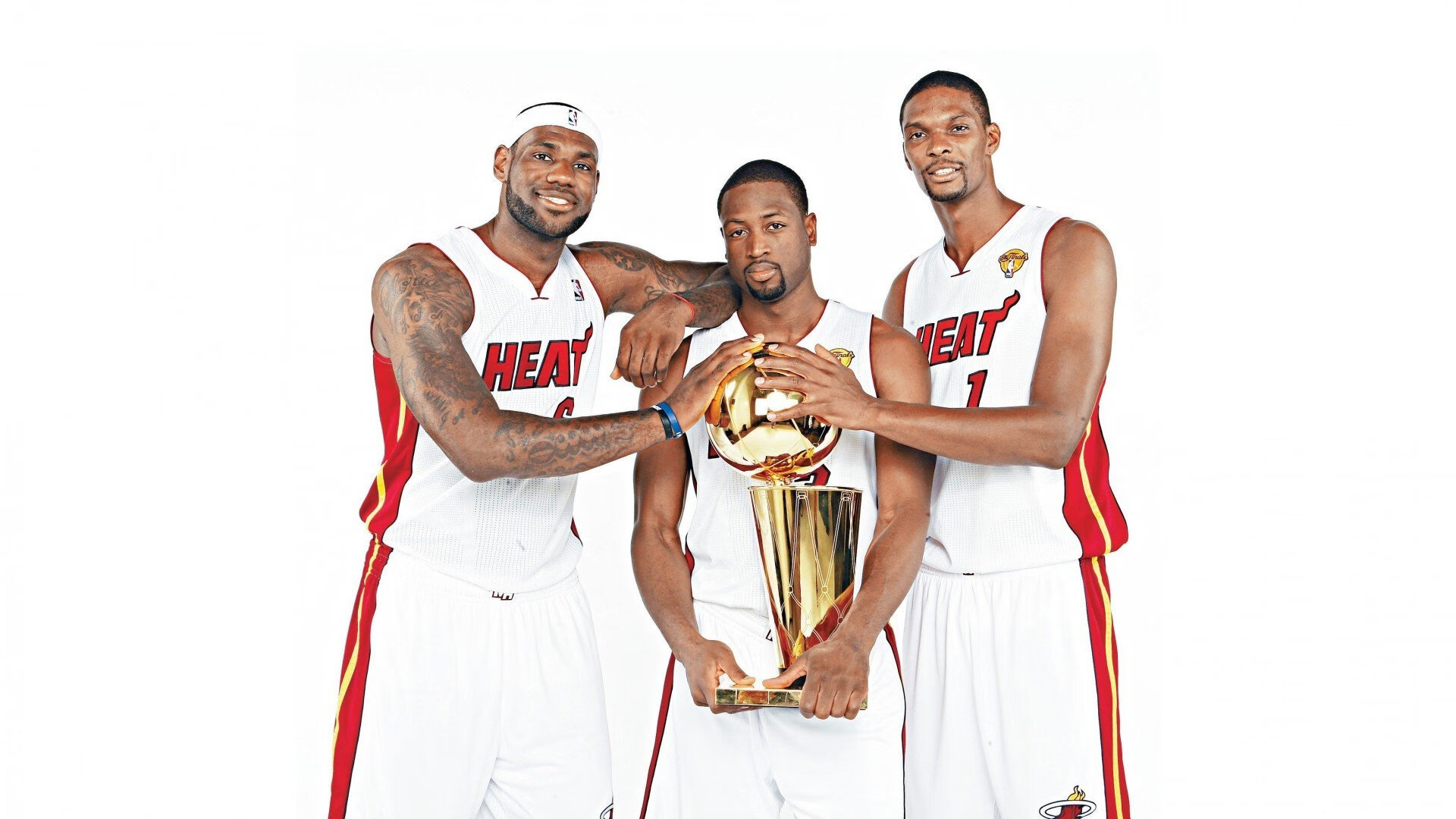 世界杯与欧冠联合青训论坛 探讨统一基础技战术教学标准